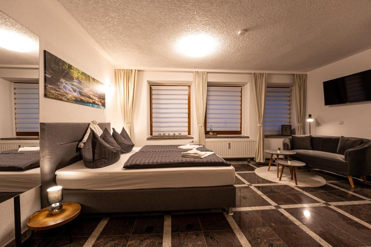 Pension Krone Freiberg Bagian luar foto