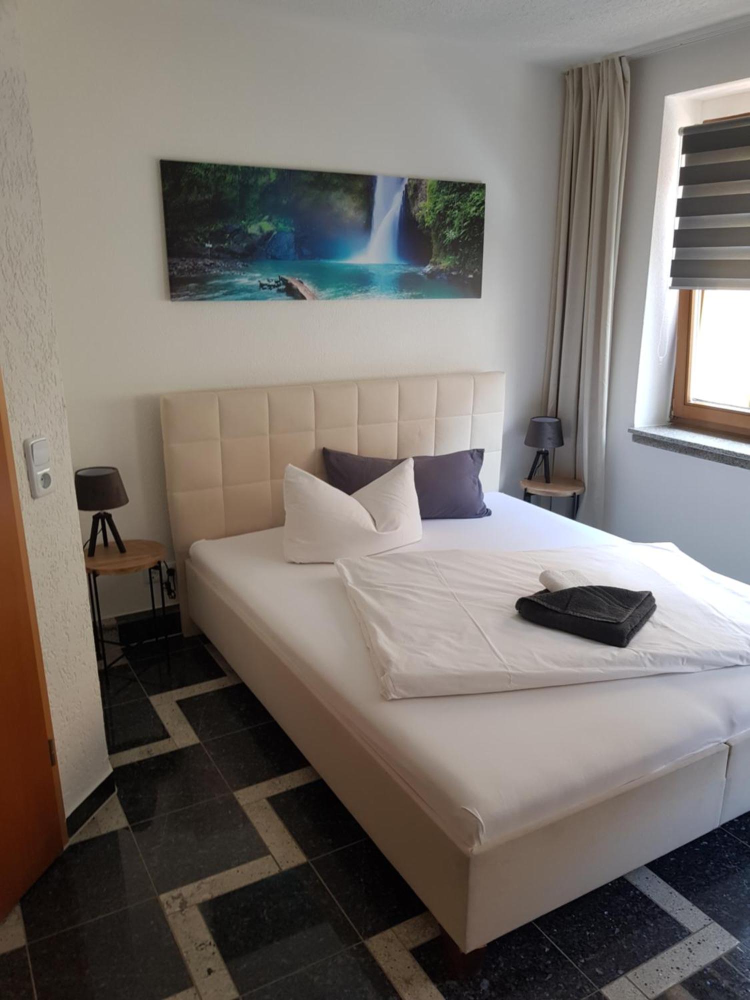Pension Krone Freiberg Bagian luar foto